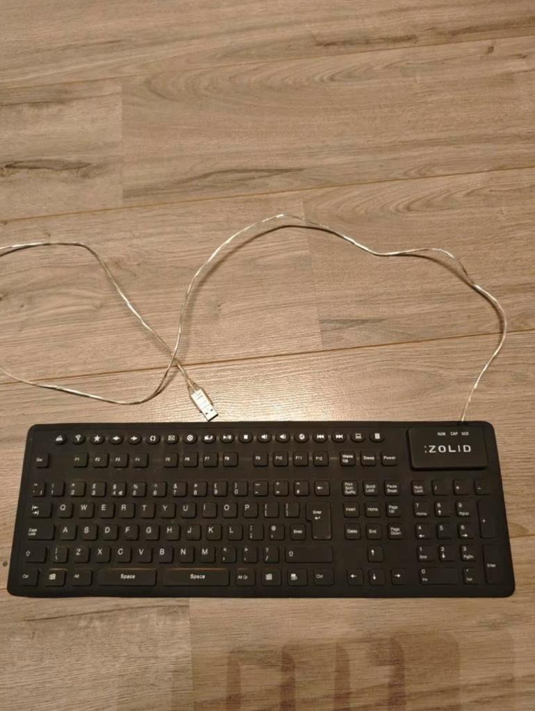 ZOLID toetsenbord waterdicht igs EUR 8, Ophalen of Verzenden, Gebruikt