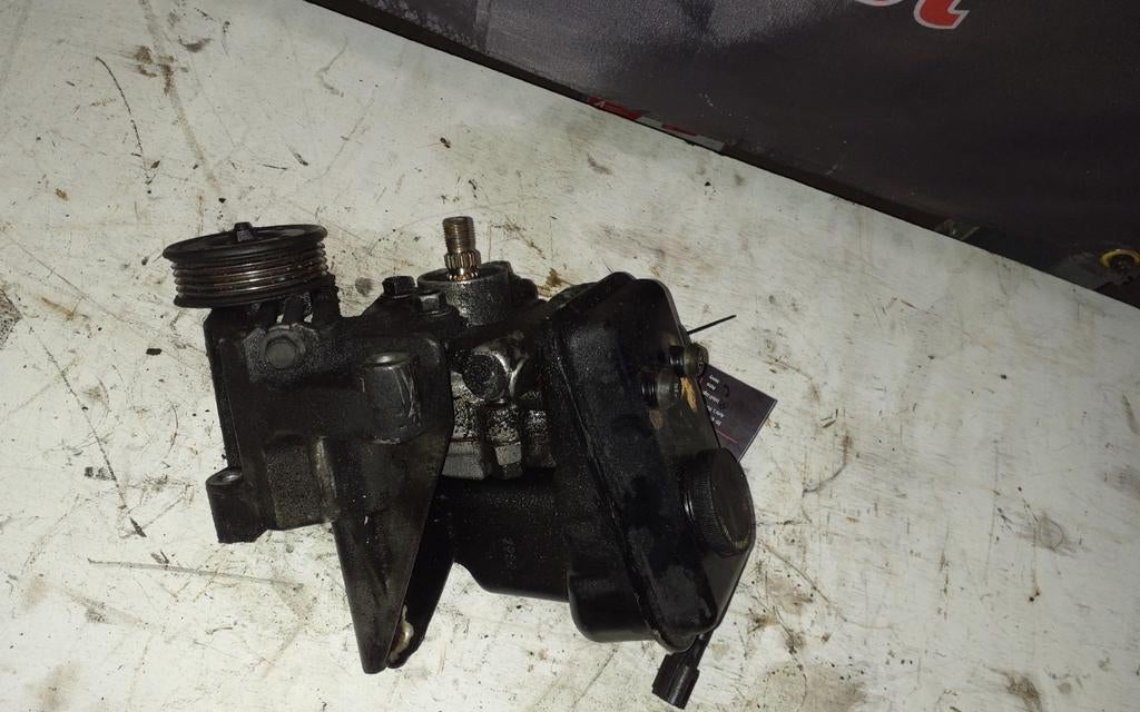 subaru svx stuurbekrachtigingspomp, Auto-onderdelen, Ophalen of Verzenden, Gebruikt, Subaru