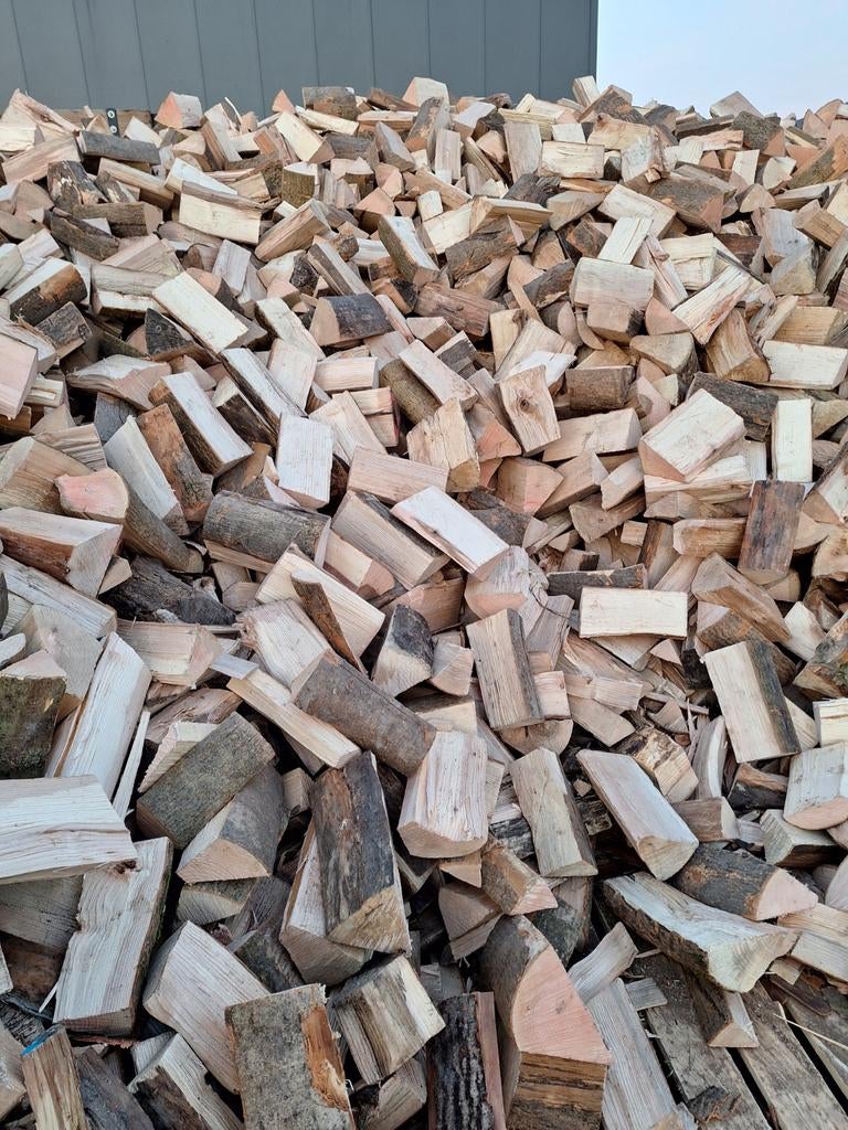 Droog haardhout te koop, essenhout 🔥!!, Tuin en Terras, Haardhout, 6 m³ of meer, Ophalen of Verzenden, Blokken