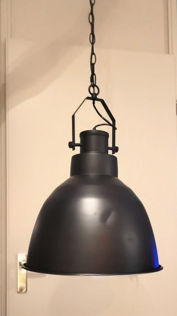 Industriële hanglamp - Karwei, Huis en Inrichting, Lampen | Hanglampen, Gebruikt, Ophalen of Verzenden, Metaal, Minder dan 50 cm