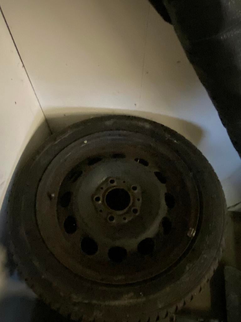 Winterbanden stalen velg bmw 1 serie, Auto-onderdelen, Ophalen of Verzenden