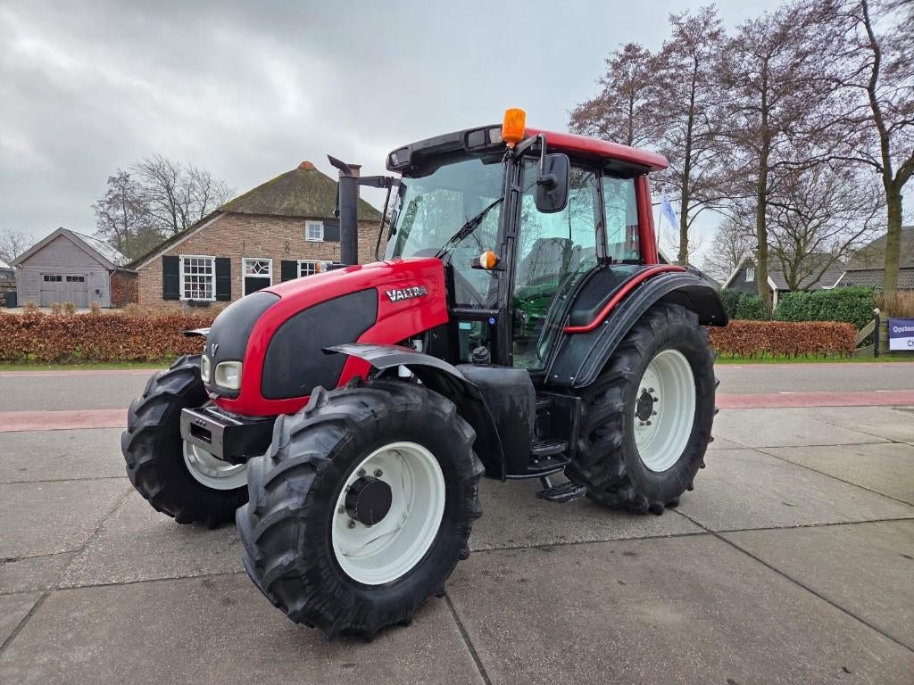Valtra N82 Hitech, Zakelijke goederen, Overige merken, Gebruikt, 2500 tot 5000, Ophalen of Verzenden