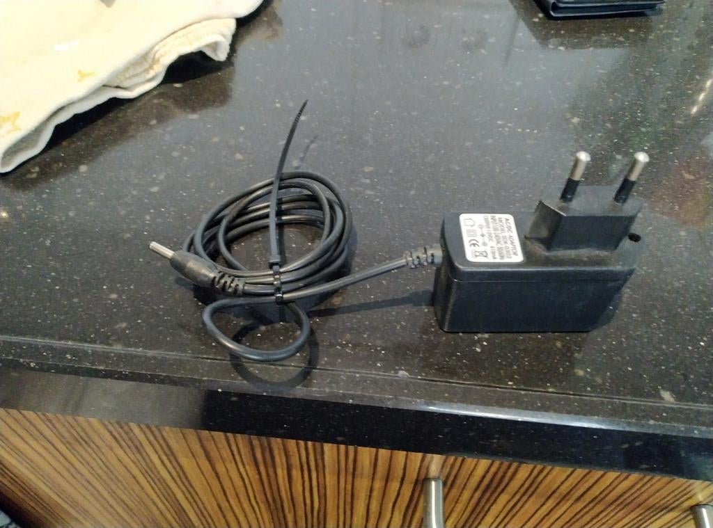 Adapter 12V 410mA, Audio, Tv en Foto, Opladers, Ophalen of Verzenden, Gebruikt
