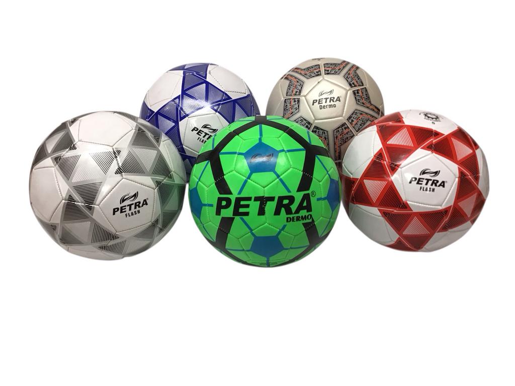 Petra voetballen - Nieuw!, Sport en Fitness, Voetbal, Spelendehollander, Info@spelendehollander.nl, Nieuw, Bal