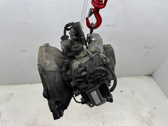 Versnellingsbak van een Opel Corsa, Gebruikt, -, -, Opel