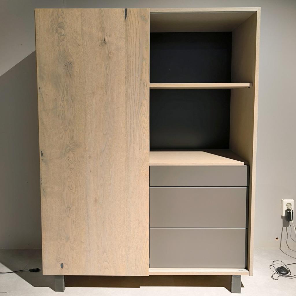 Inhouse Bergkast Melton Hout Fineer Grijs, Ophalen, Overige materialen, Met lade(s), Nieuw