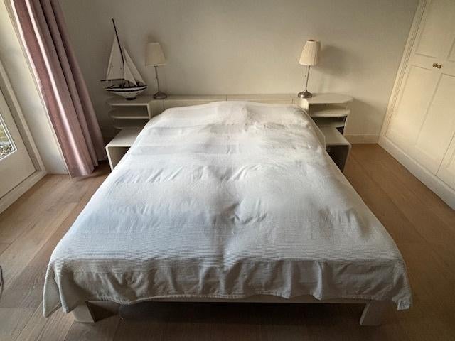 Auping tweepersoonsbed, Ophalen, Wit, Tweepersoons, Tijdloos