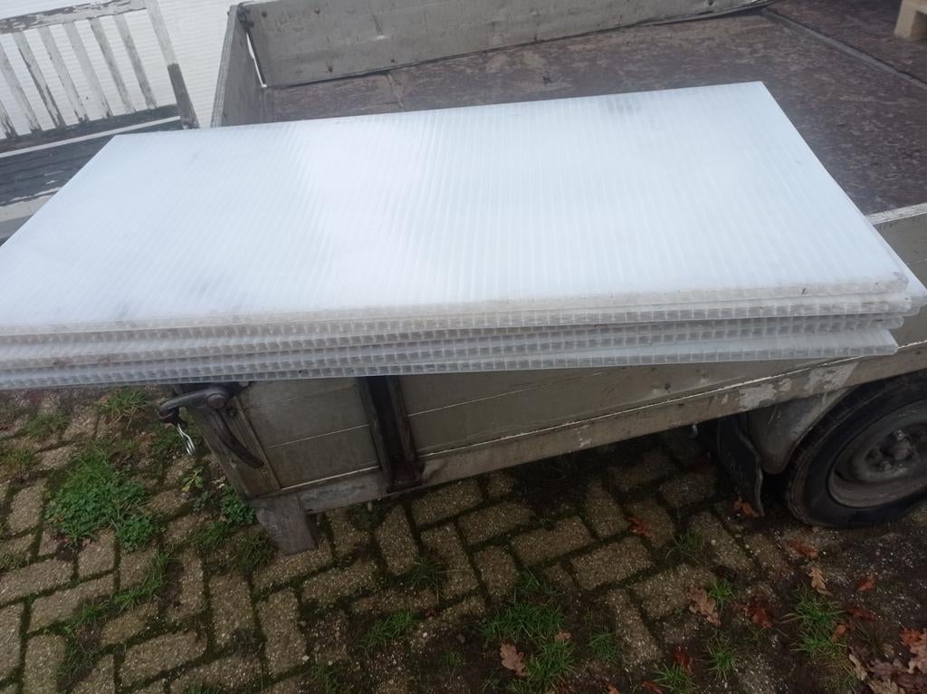 Polycarbonaat platen 1,20 bij 0,60. 1,5 cm dik, Doe-het-zelf en Verbouw, Ophalen, Zo goed als nieuw