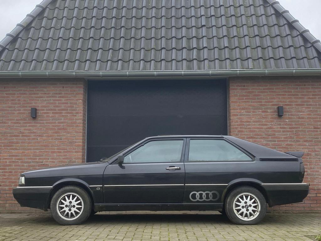 Audi Coupe 2.2 Quattro 4WD 1988 Zwart, Auto's, 592 kg, 136 pk, 1184 kg, Leder en Stof