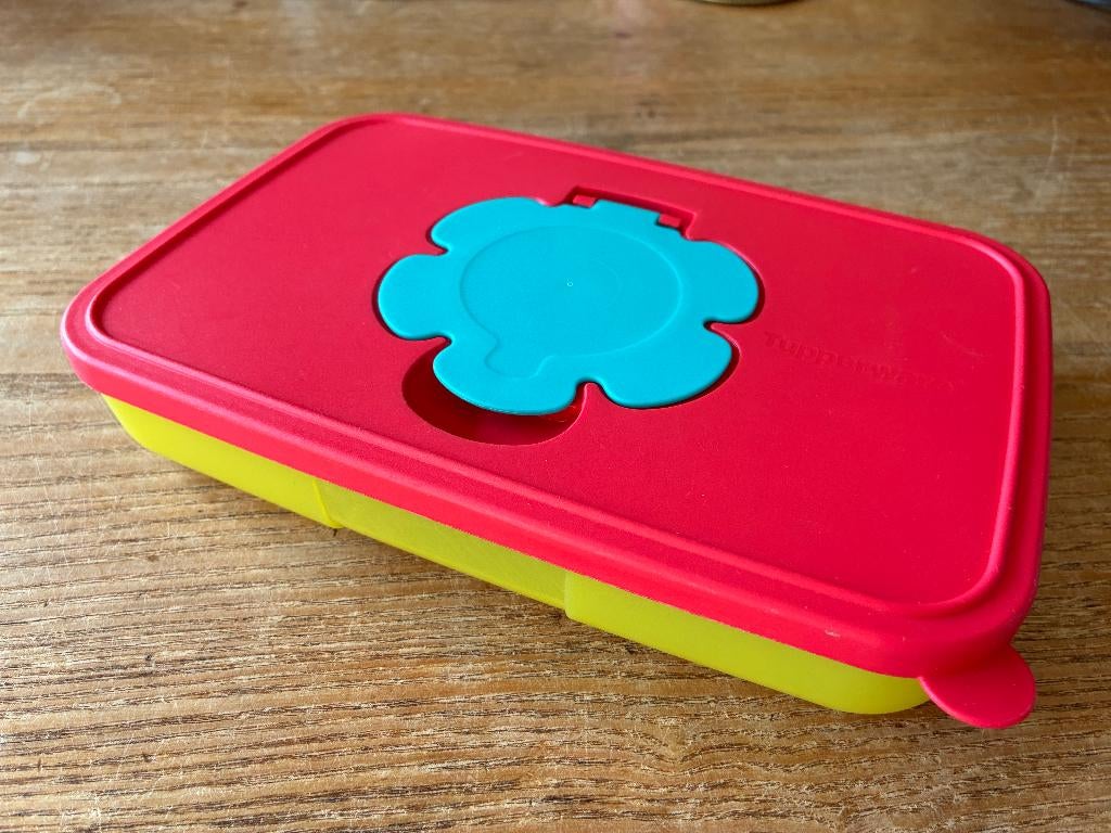Tupperware babydoekjesdoos billendoekjes vochtige doekjes, Ophalen of Verzenden, Zo goed als nieuw, Blauw, Overige typen