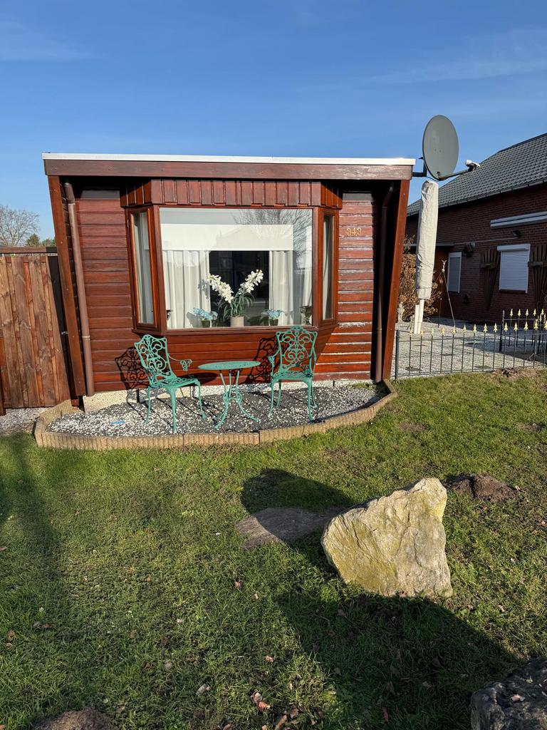 Chalet 16 bij 4, Caravans en Kamperen, Stacaravans, Tot en met 6