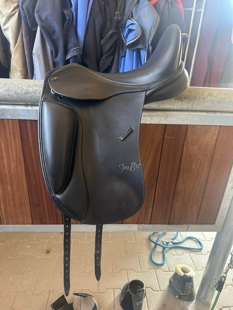 Seabis dressuurzadel vigo pro 17,5inc, Ophalen of Verzenden, Dressuur