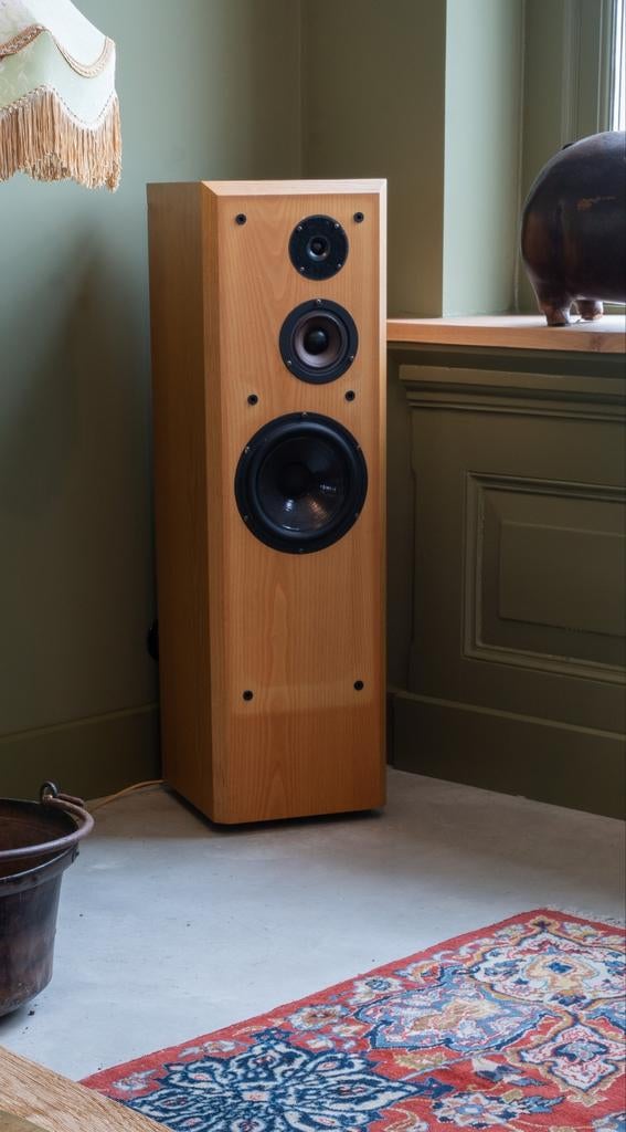 2x TRANSLATOR Stylus One., Audio, Tv en Foto, Luidsprekers, Gebruikt, 60 tot 120 watt, Front, Rear of Stereo speakers, Ophalen