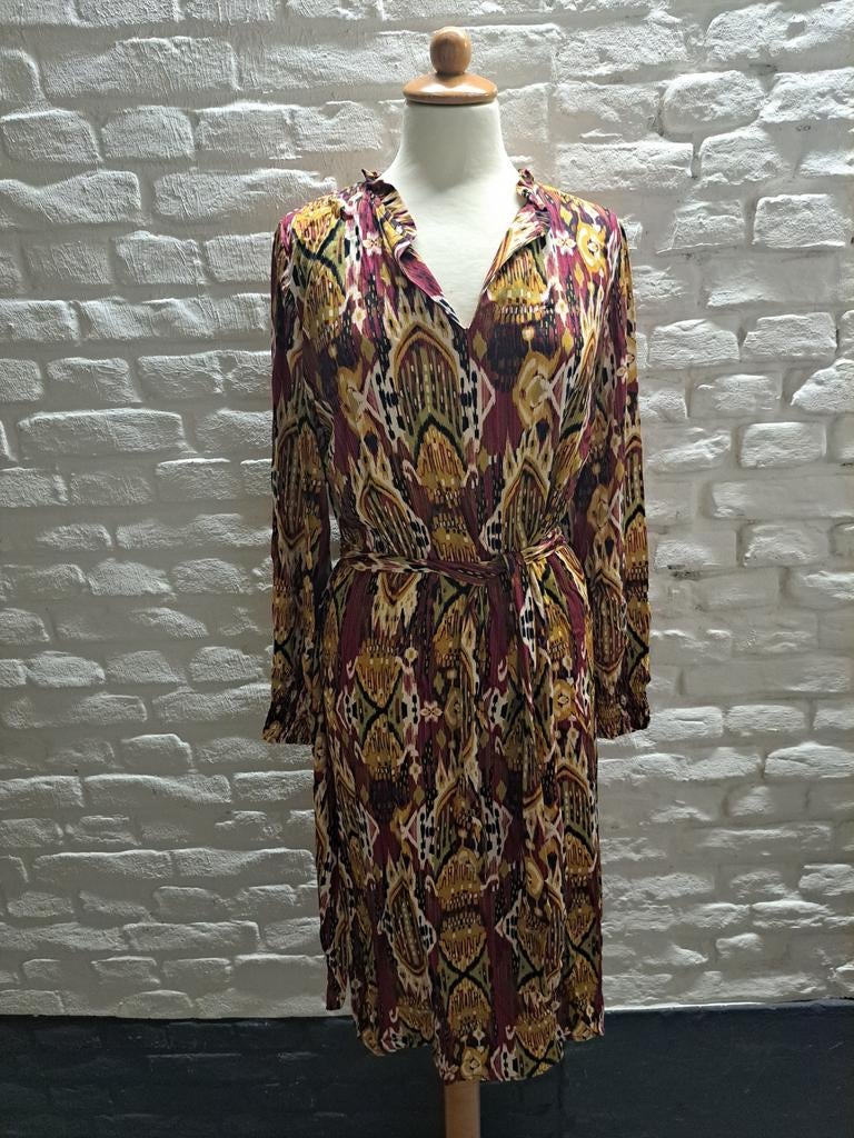 Ivy Beau Jurk Maat 40 Nieuw, Kleding | Dames, Jurken, Nieuw, Maat 38/40 (M), Overige kleuren, Knielengte, Verzenden