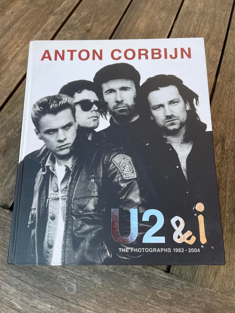Anton Corbijn - U2 Fotoboek, Boeken, Ophalen of Verzenden, Zo goed als nieuw, Fotografen