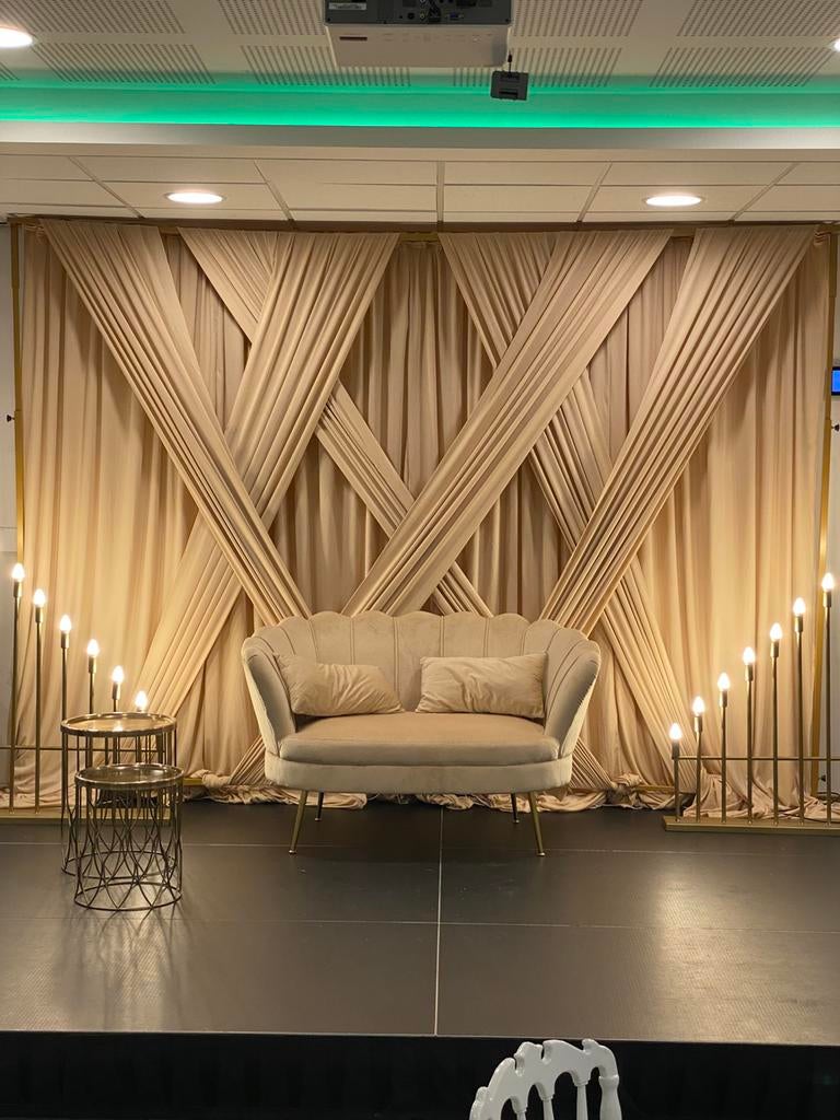 Backdrop vlechtgordijn taupe te huur., Ophalen of Verzenden, Zo goed als nieuw, Geboorte of Huwelijk