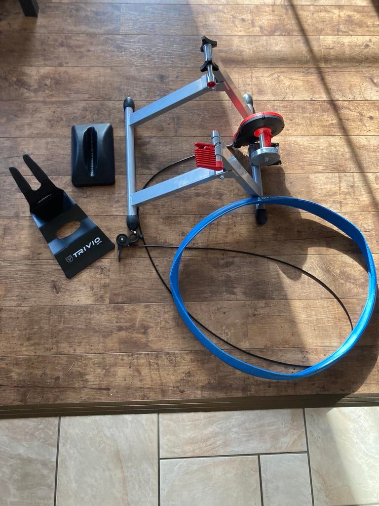 Roto fietstrainer met Tacx band en Trivio standaard, Ophalen, Nieuw, Overige typen