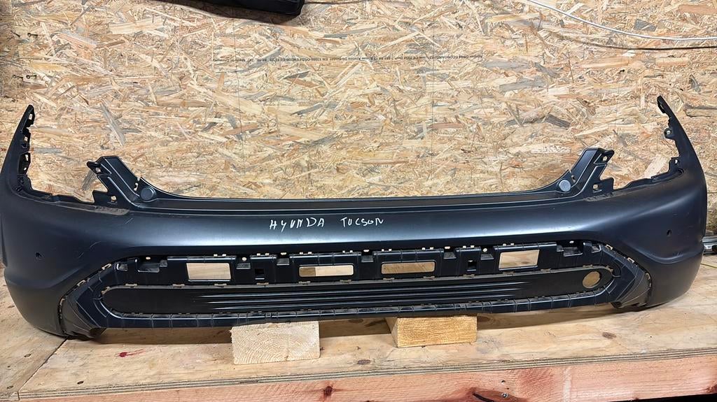 Hyundai Kona achterbumper, Ophalen