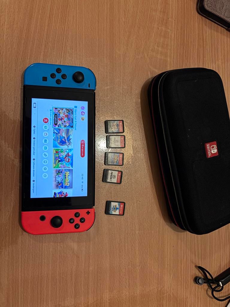 Nintendo Switch 1e Gen (Zonder Dock) T.E.A.B., Avontuur en Actie, Gebruikt, 1 speler, Eén computer