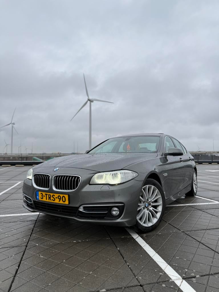 BMW 5-Serie 2.0 520I AUT 184 PK Sedan 2014 Grijs, Achterwielaandrijving, Euro 6, 4 cilinders, 5-Serie