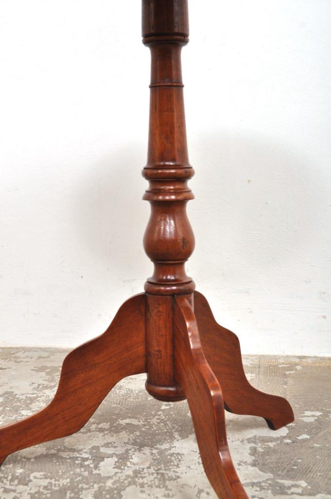 Antieke mahonie side table bijzettafel tafel ca 1875, Minder dan 55 cm, Gebruikt, Rond, Ophalen of Verzenden