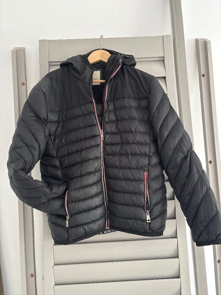 Winter jas van moncler, Maat 52/54 (L), Moncler, Zwart, Ophalen of Verzenden