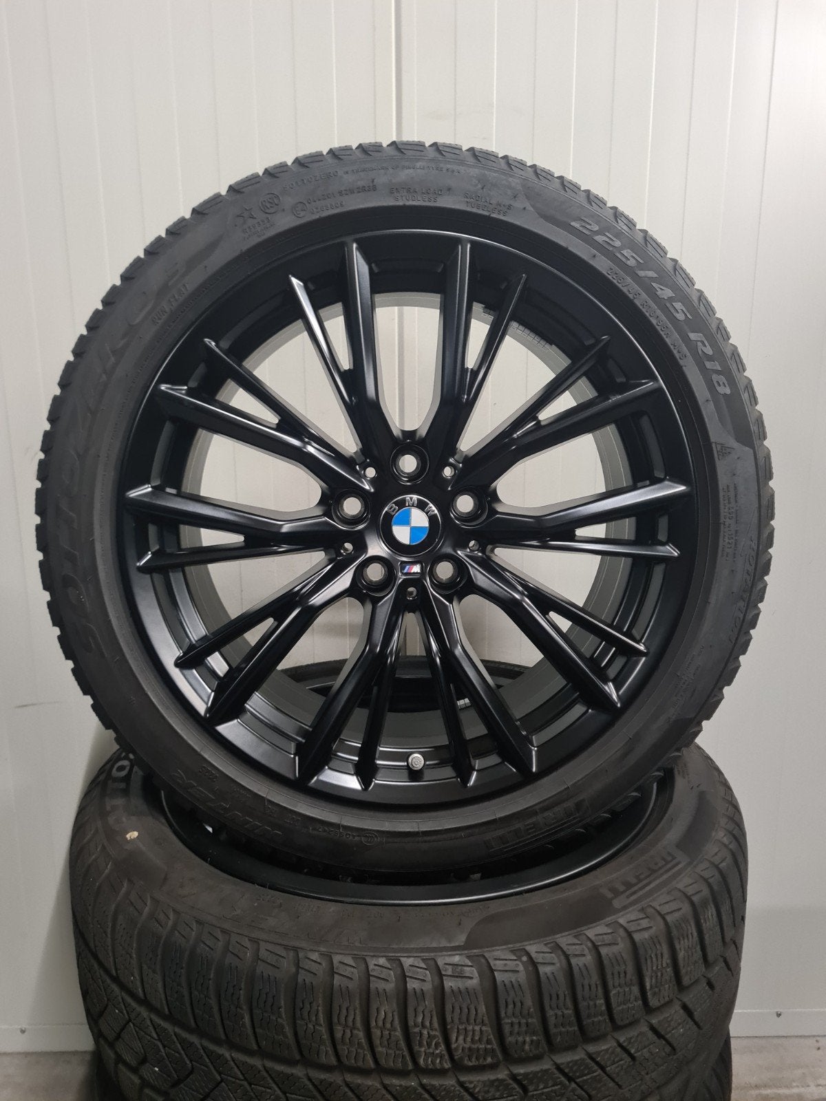 18' BMW 3 4 Serie Styling 796M smalset met winterbanden, 18 inch, Banden en Velgen, Personenwagen, 225 mm