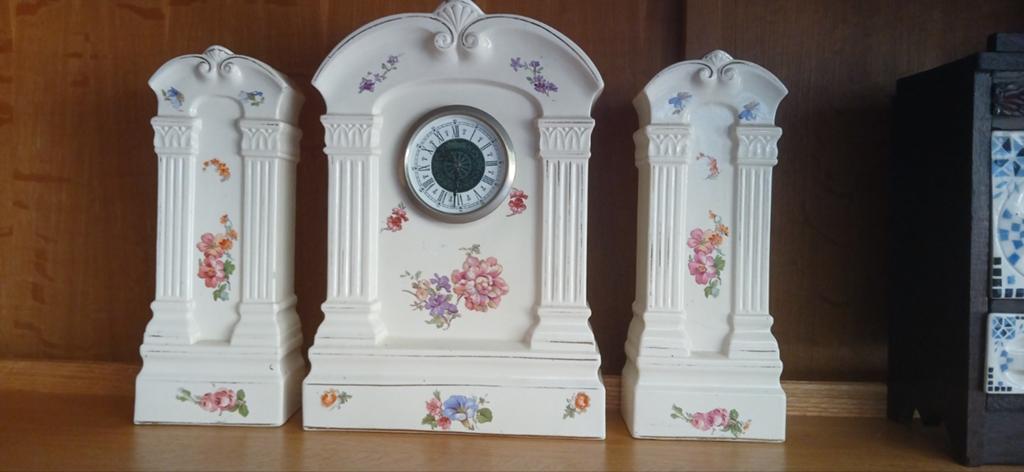 Antieke Villeroy & Boch klokkenset met bloemmotief, Ophalen