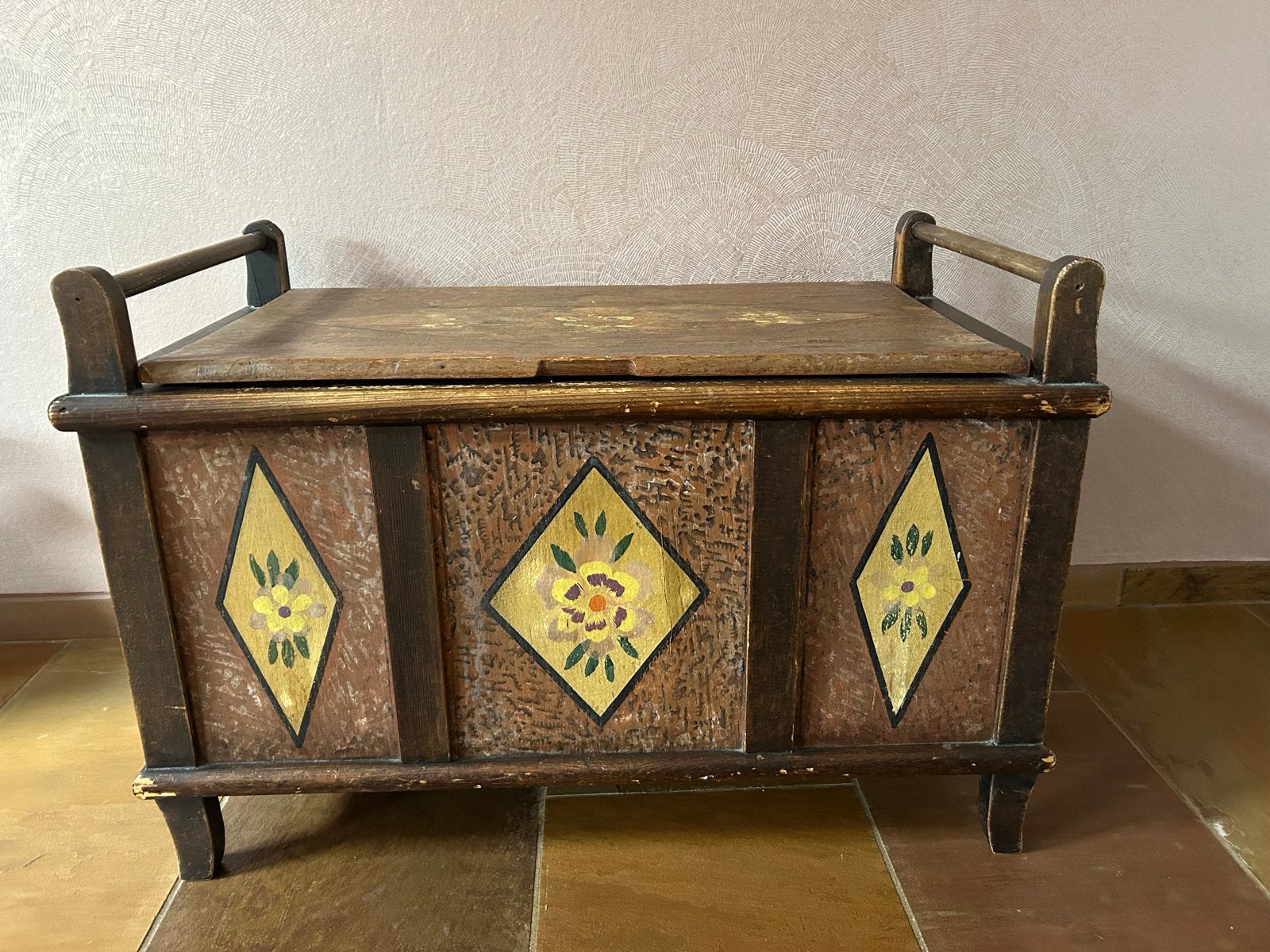 Antieke handgeschilderde kist, Antiek en Kunst, Ophalen