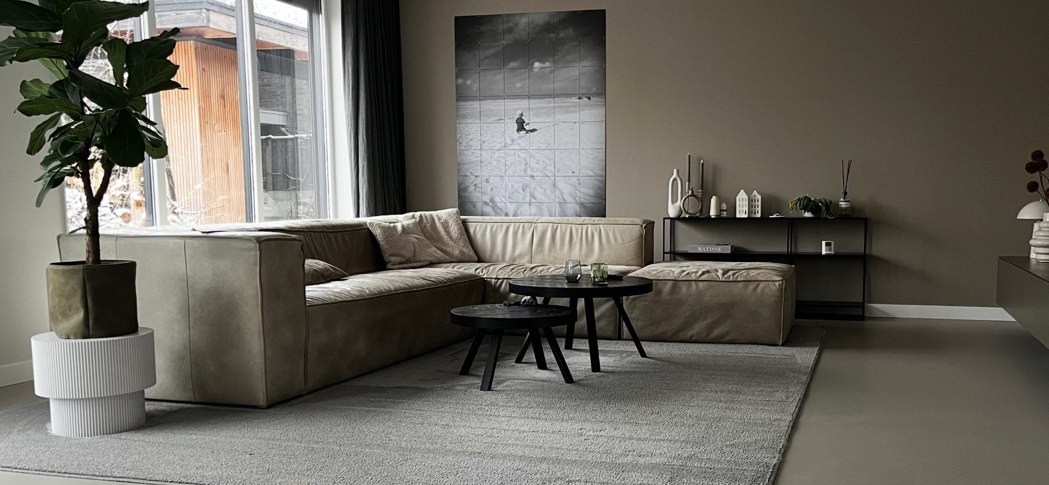 Afrikaans rundleder bank - Lontra kleur, 305x276 cm, Huis en Inrichting, Gebruikt, Hoekbank, 300 cm of meer, Leer