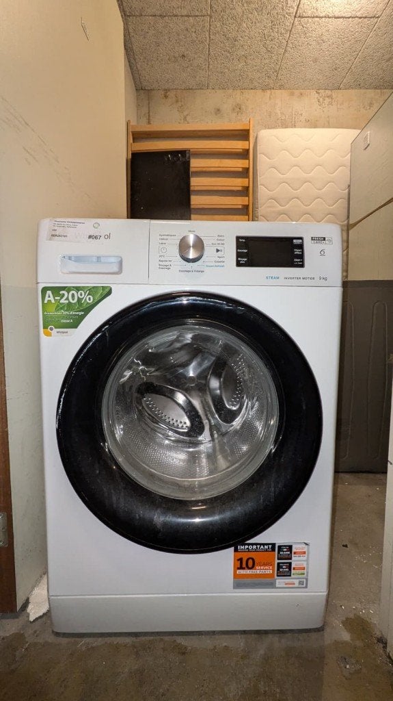 Whirlpool Wasmachine 9kg, Witgoed en Apparatuur, Wasmachines, Ophalen, 1200 tot 1600 toeren, 8 tot 10 kg, Zo goed als nieuw