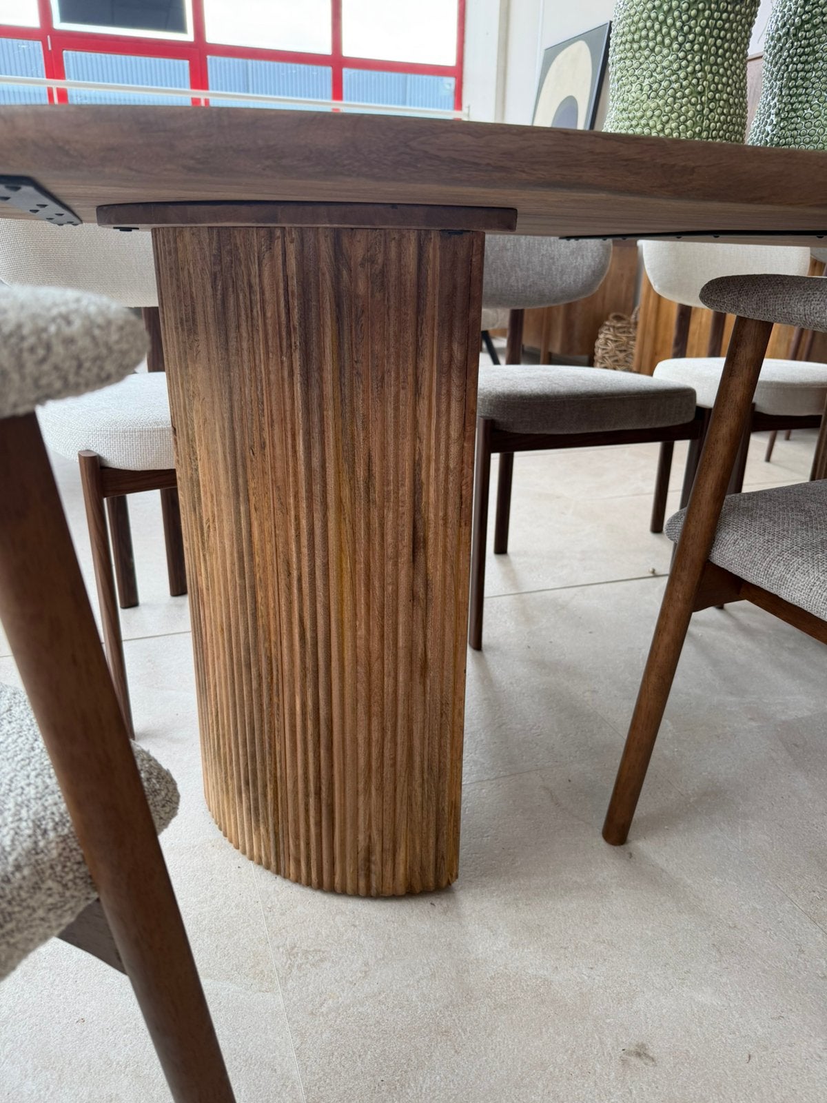 Magazijn leegverkoop eettafel deens ovaal mangohout conisch, Hout, Nieuw, Ophalen of Verzenden, Info@wkhome.nl