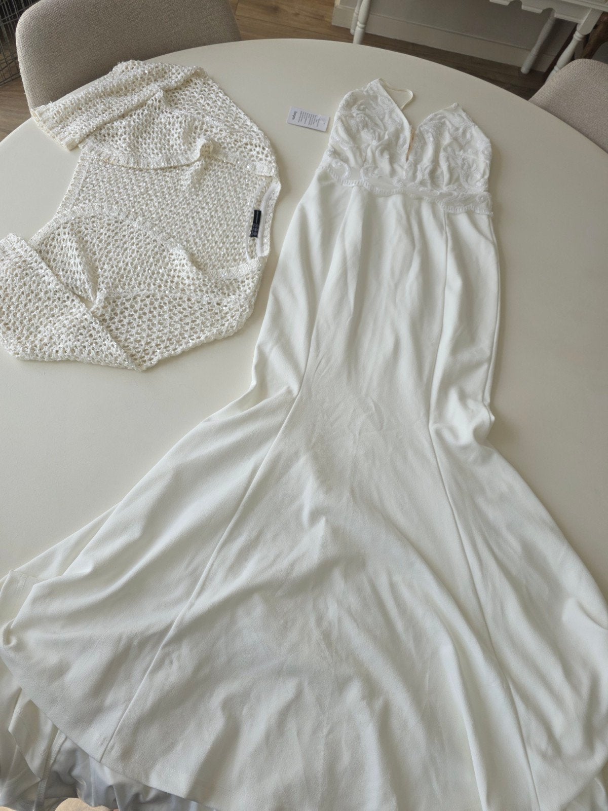 Nieuwe trouwjurk met kaartje, maat 38 met bijpassende bolero, Ophalen, Nieuw
