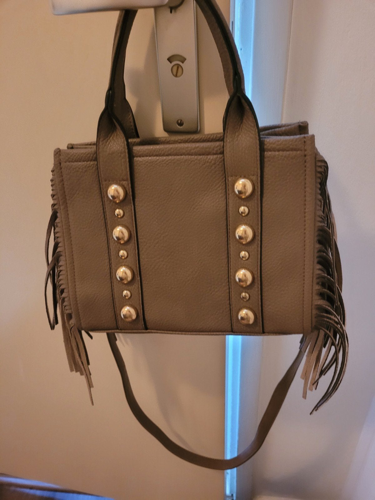 Zgan damestas met studs en franjes, Ophalen of Verzenden, Zo goed als nieuw, Bruin, Handtas