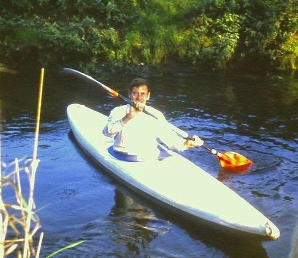 Witte polyester wildwaterkano, Watersport en Boten, Ophalen, Gebruikt, Eén persoon, Met peddels