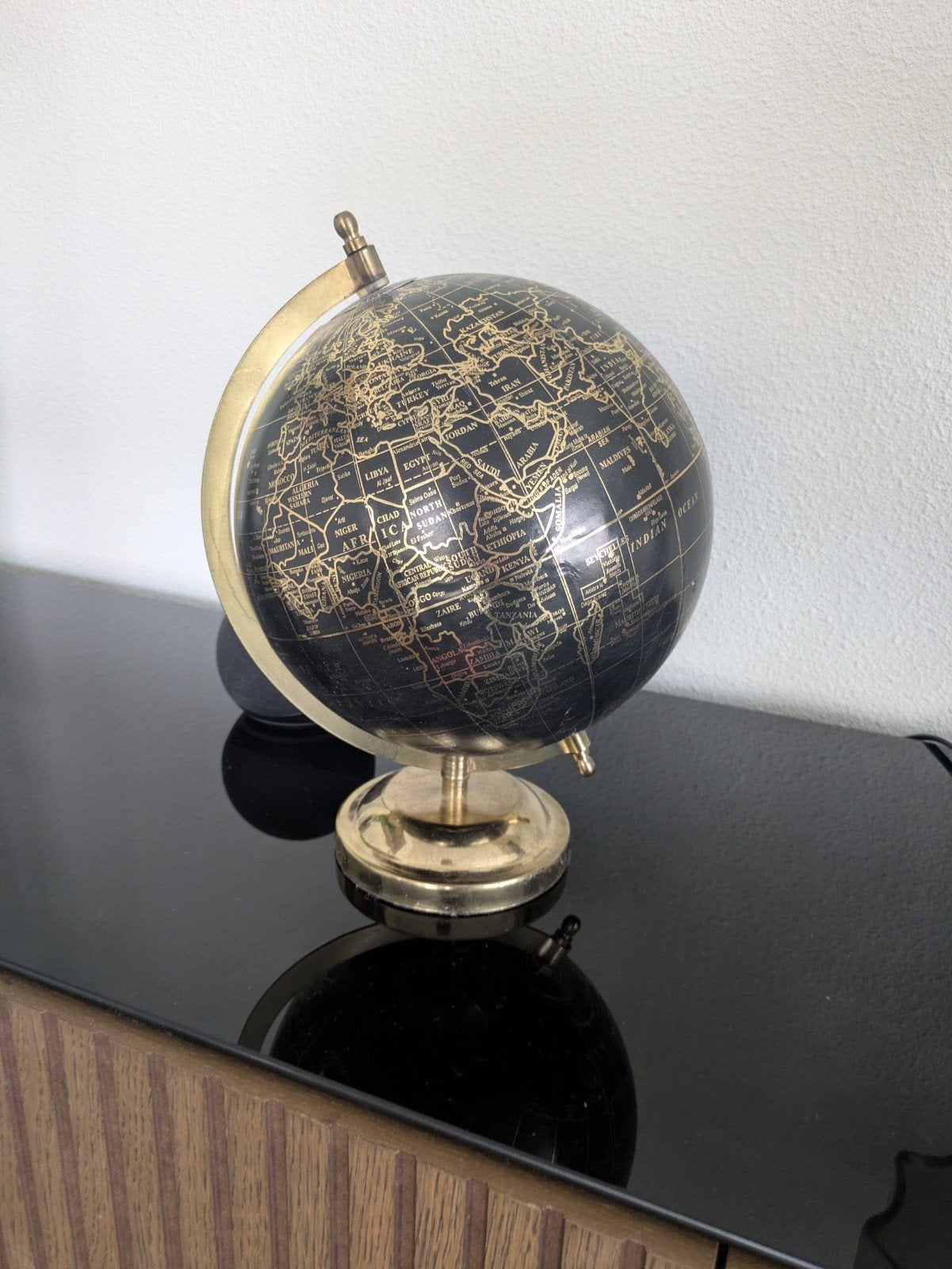 Decoratieve Boltze wereldbol - zwart/goud, 27,5 cm, Ophalen of Verzenden, Zo goed als nieuw