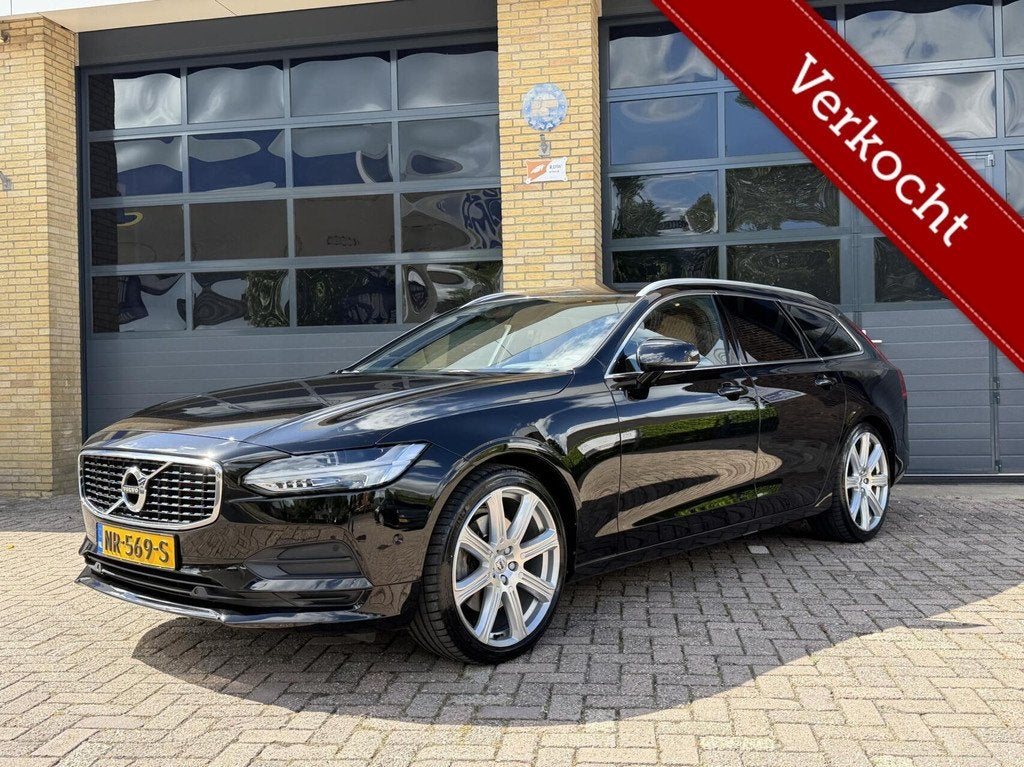 Volvo V90 2.0 T5 Momentum Pro Blis|Trekhaak|Acc|Pilot|Zitver, Auto's, Volvo, 15 km/l, Euro 6, 1969 cc, Zwart