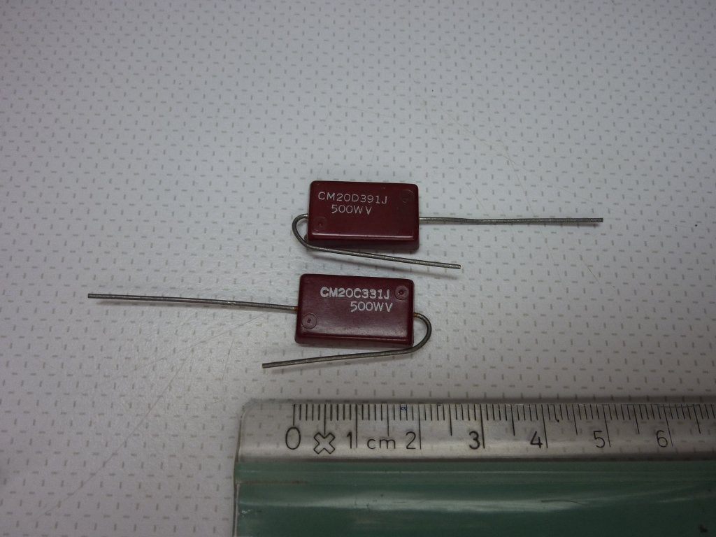2 st.Zilvermica condensator El Menco 330 pF 500V 5%, Ophalen of Verzenden, Nieuw