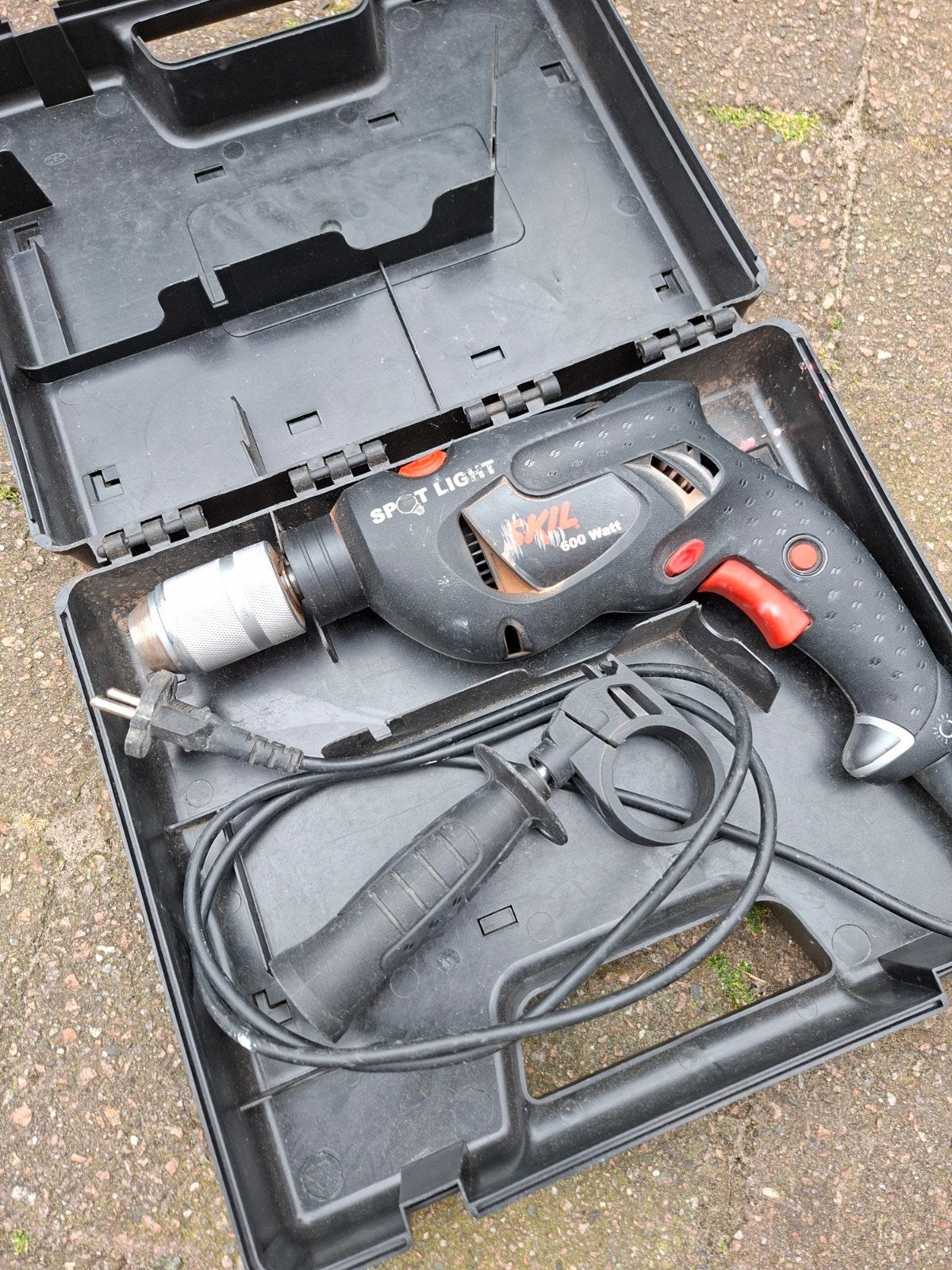 Skil Boormachine 600 Watt met Spotlight en Koffer, Ophalen, Gebruikt, 600 watt of meer, Boormachine