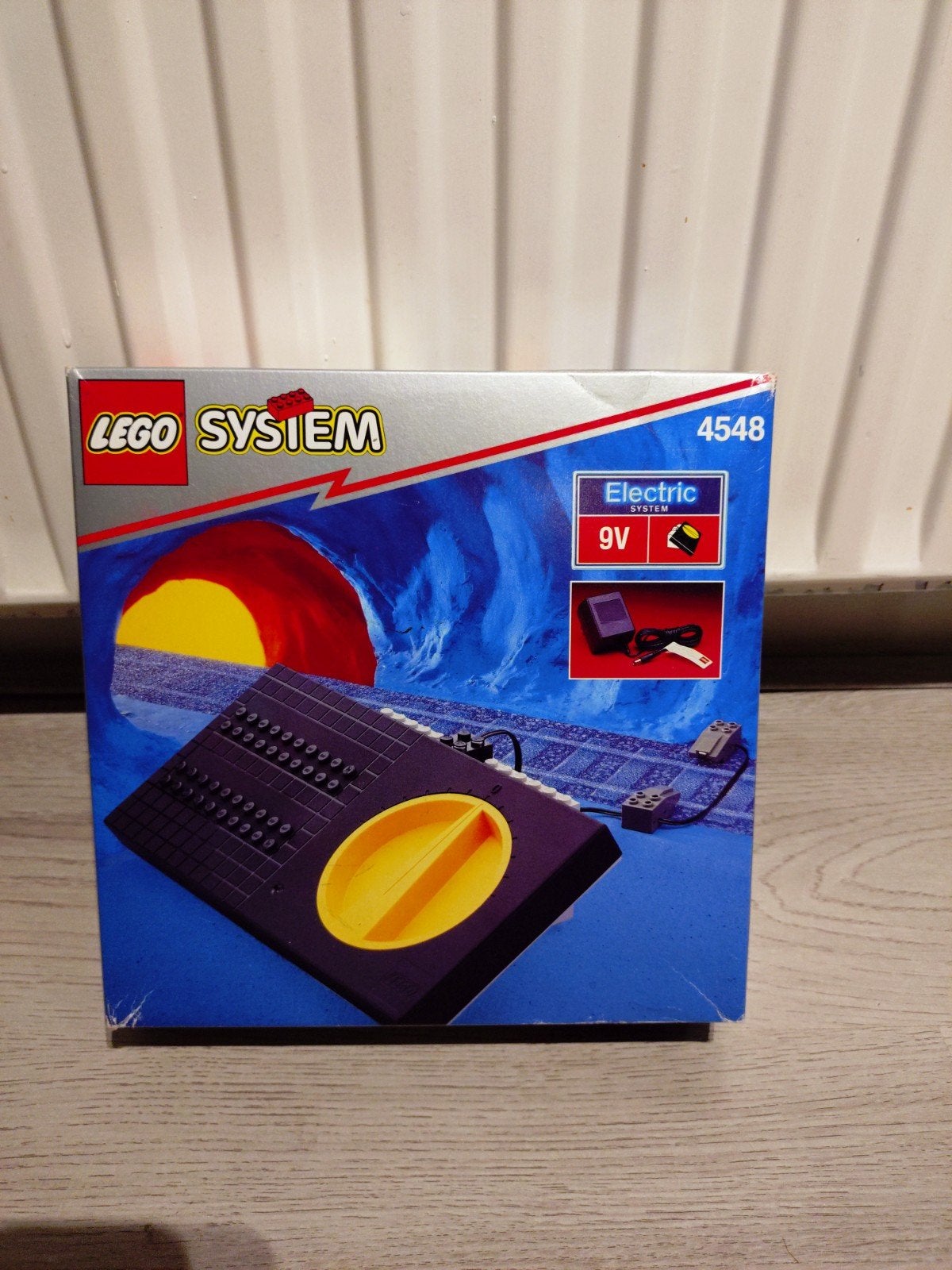 NIEUW Lego 9 volt 4548 trein trafo voor oa 4558 metroliner, Lego, Nieuw, Ophalen of Verzenden, Compleet