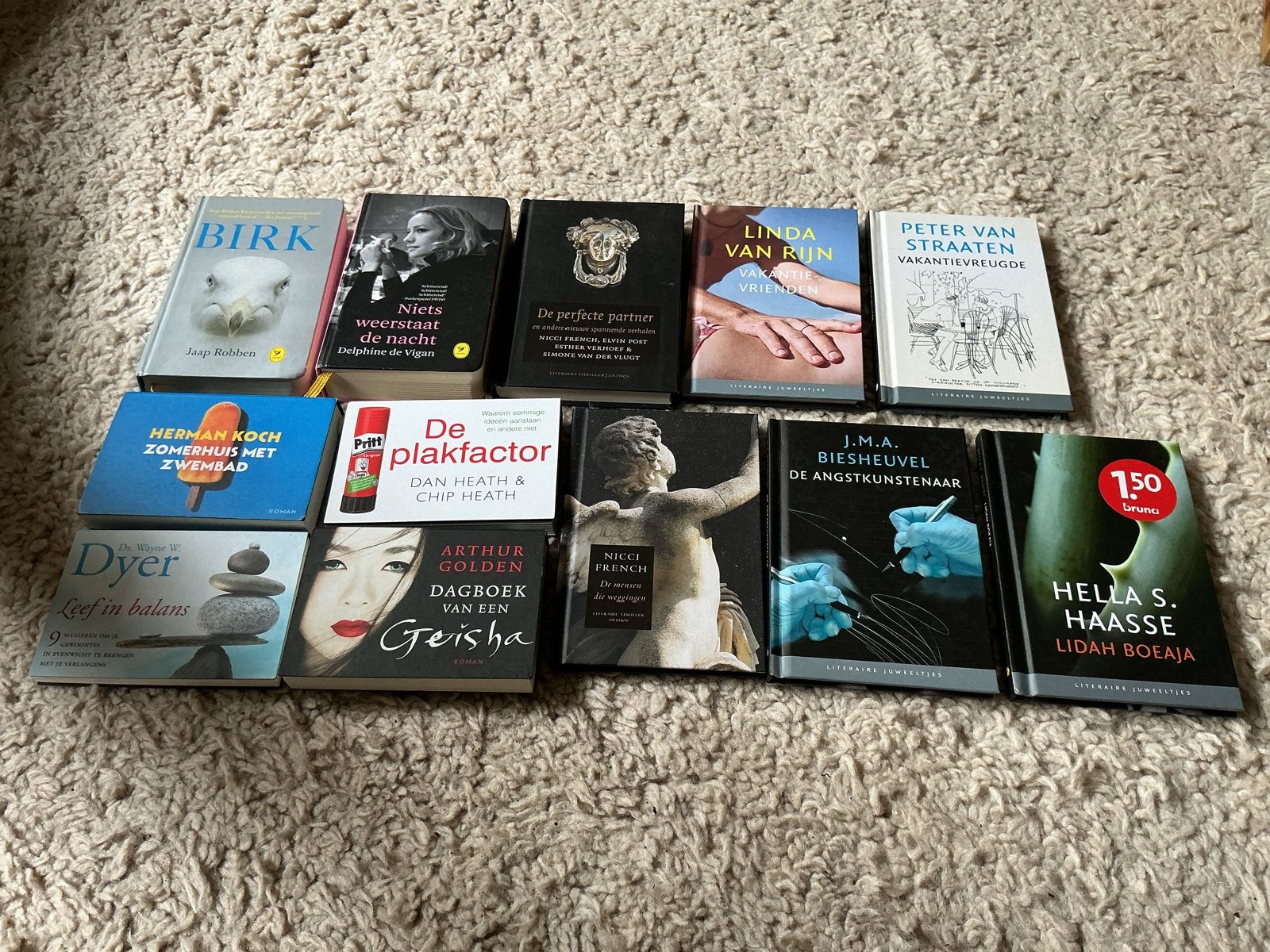 Diverse mini boekjesFictie, non-fictie en meer opbr giro 555, Boeken, Literatuur, Ophalen of Verzenden, Gelezen, Nederland