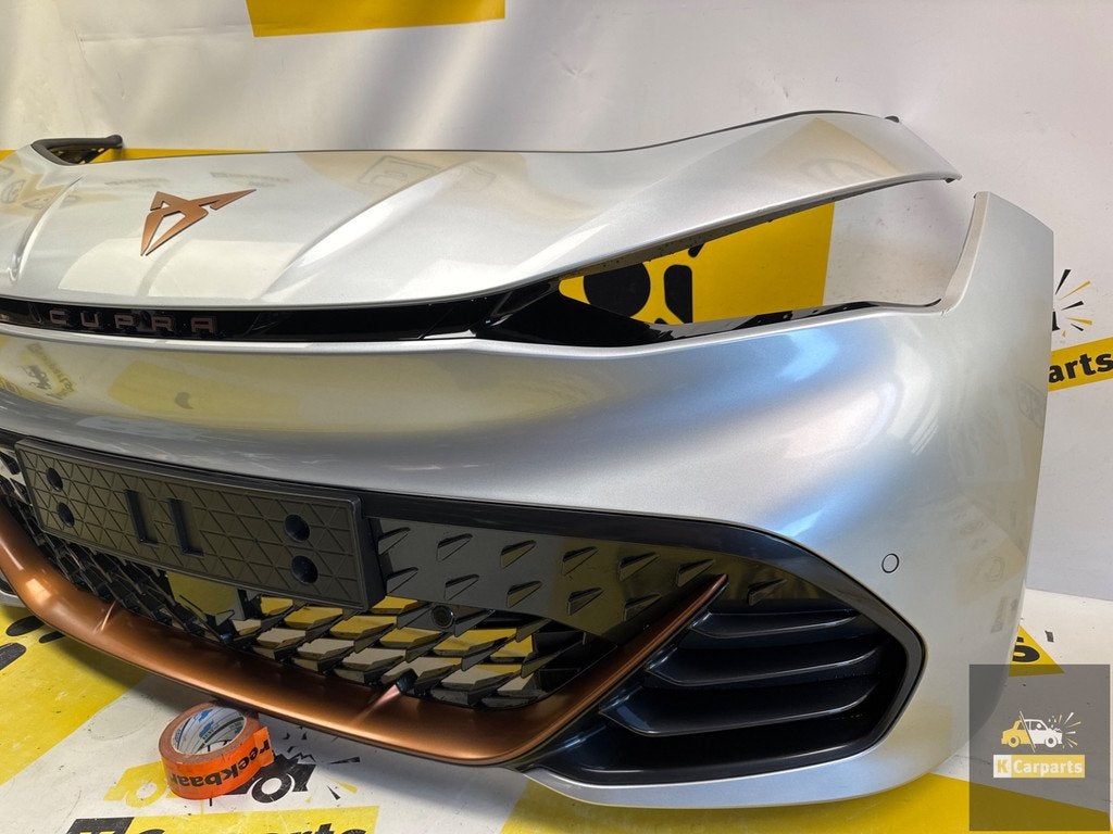 Cupra Born Voorbumper 4PDC 10E807221D compleet! bumper, Gebruikt, Voor, Autovia A-2, Km 585 585
08760  Martorell, ES, Ophalen of Verzenden