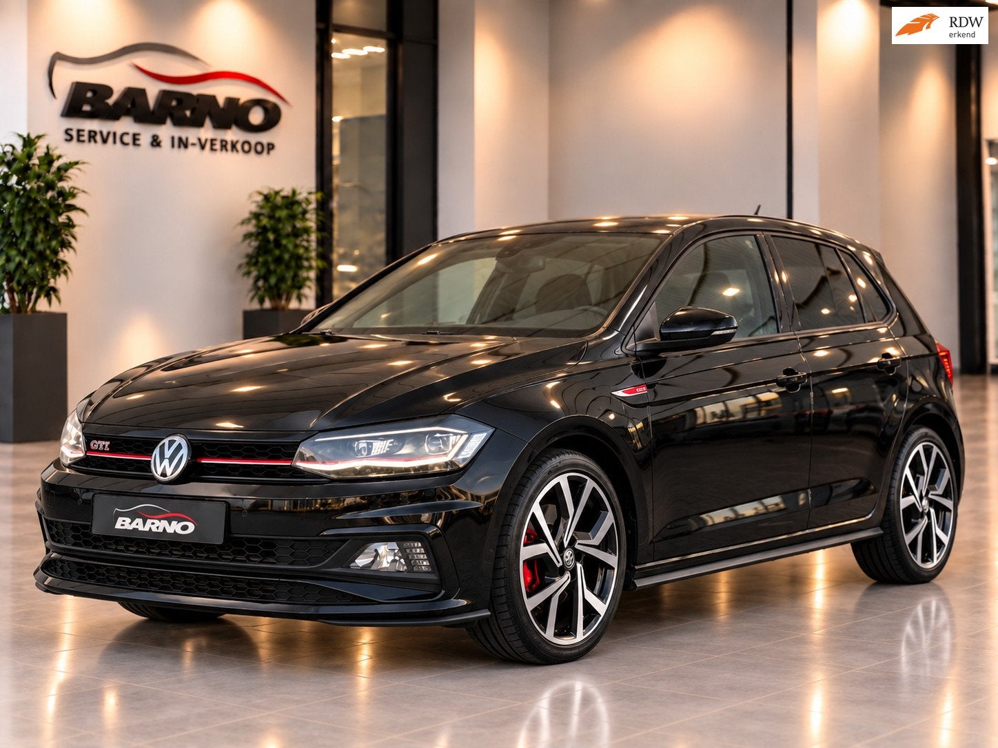 Volkswagen POLO 2.0 TSI GTI CAMERA|VIRTUAL|, Auto's, Gebruikt, 4 cilinders, Zwart, Geïmporteerd