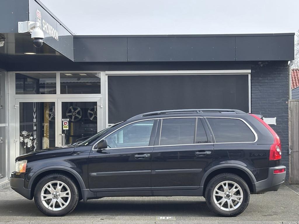 Volvo XC90 2.5 T Exclusive CLIMA / CRUISE / PANO / AUTO / ST, Gebruikt, 7 stoelen, Leder, Bedrijf