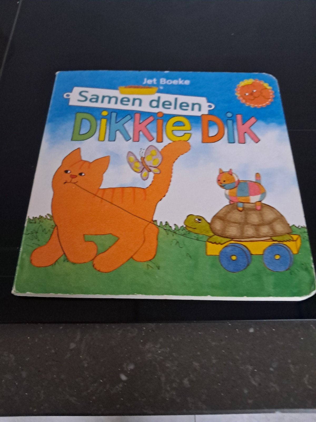 Dikkie Dik boek Samen Delen is heel netjes, Boeken, Ophalen of Verzenden, Gelezen