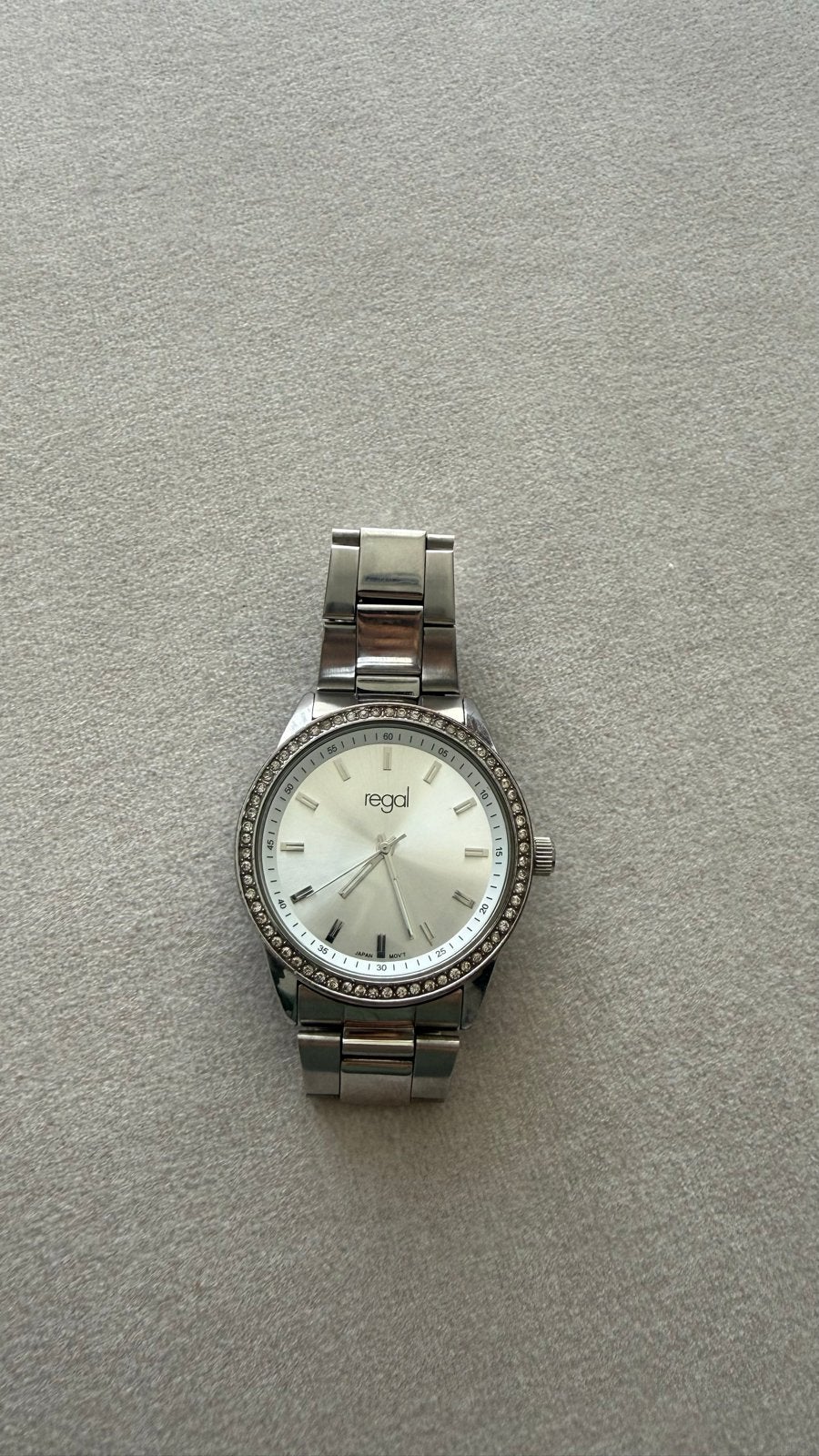 Regal horloge met strass en stalen band, Overige merken, Gebruikt, Staal, Polshorloge
