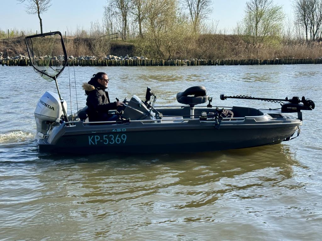 Roto Hydra450 Fishing (bj 2024), Watersport en Boten, Vis- en Consoleboten, Nieuw, Overige brandstoffen