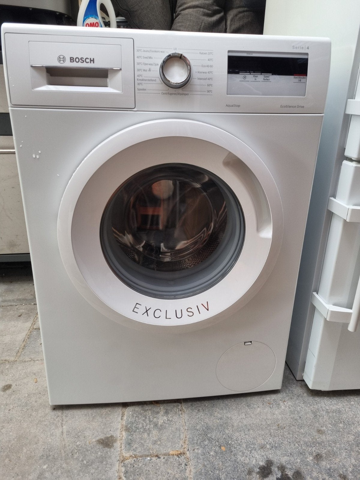 BOSCH serie 4 wasmachine, Ophalen, Zo goed als nieuw, Voorlader, 85 tot 90 cm
