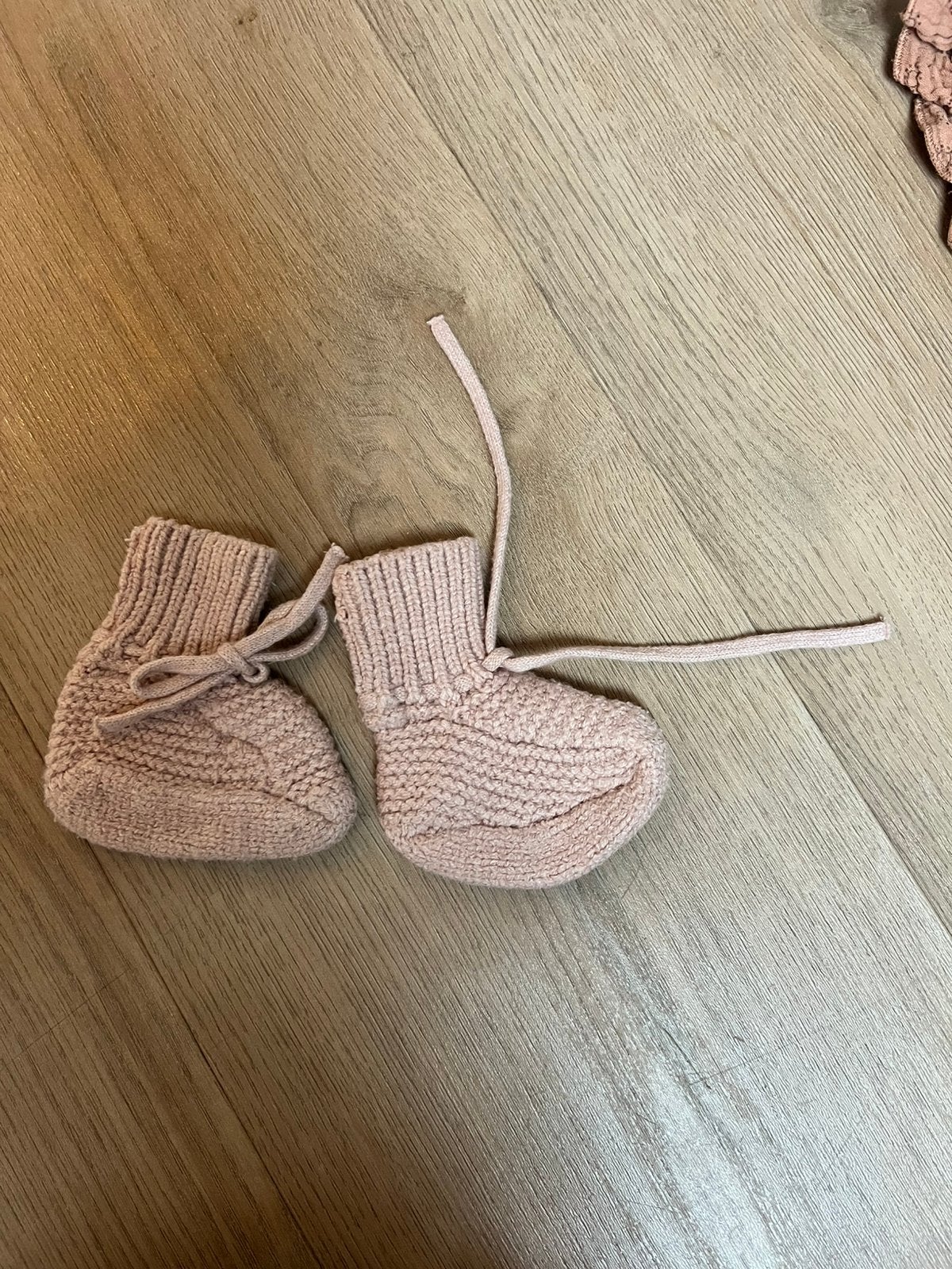 Slofjes oudroze meisje 0-6 maanden, Ophalen of Verzenden, Gebruikt, Meisje, Slofjes