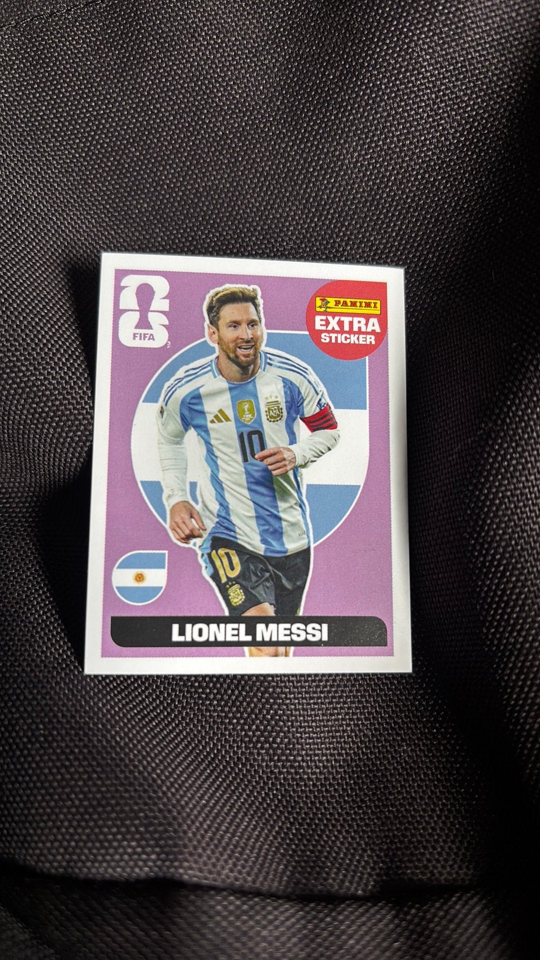 Panini WK 2026 Extra sticker paars Lionel Messi, Hobby en Vrije tijd, Stickers en Plaatjes, Verzenden, Nieuw, Sticker